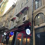 Sahin Pera Suit3 Central Location 2 Bedroom 3 Ac Great Apartment