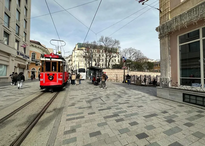 Sahin Pera Suit3 Central Location 2 Bedroom 3 Ac Great Apartment